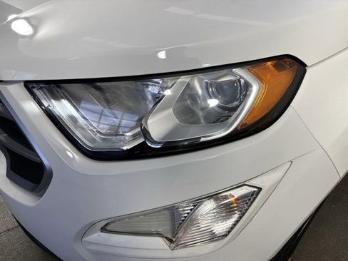 Used 2018 Ford EcoSport SE image 28