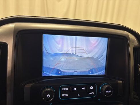 Used 2018 Chevrolet Silverado 1500 LTZ Z71 w/ LTZ Plus Package AWD/4WD image 19