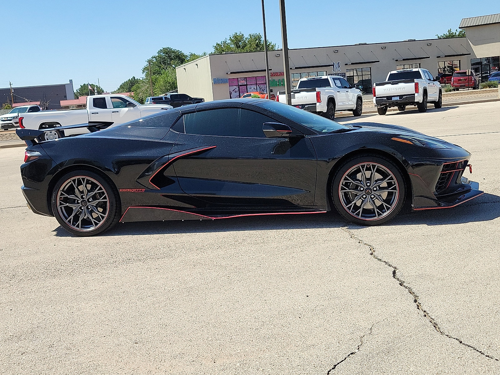 Used 2023 Chevrolet Corvette Stingray Premium Conv w/ Z51 Performance Package RWD image 5
