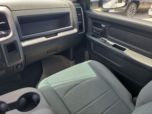 Used 2018 RAM 1500 Express w/ Express Value Package RWD image 16