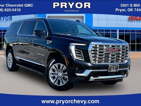 Used 2025 GMC Yukon XL Denali AWD/4WD image 1