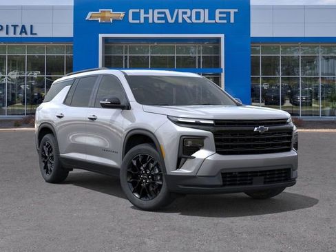 New 2026 Chevrolet Traverse LT image 7