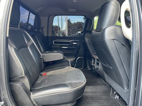 Used 2019 RAM 2500 Laramie AWD/4WD image 26
