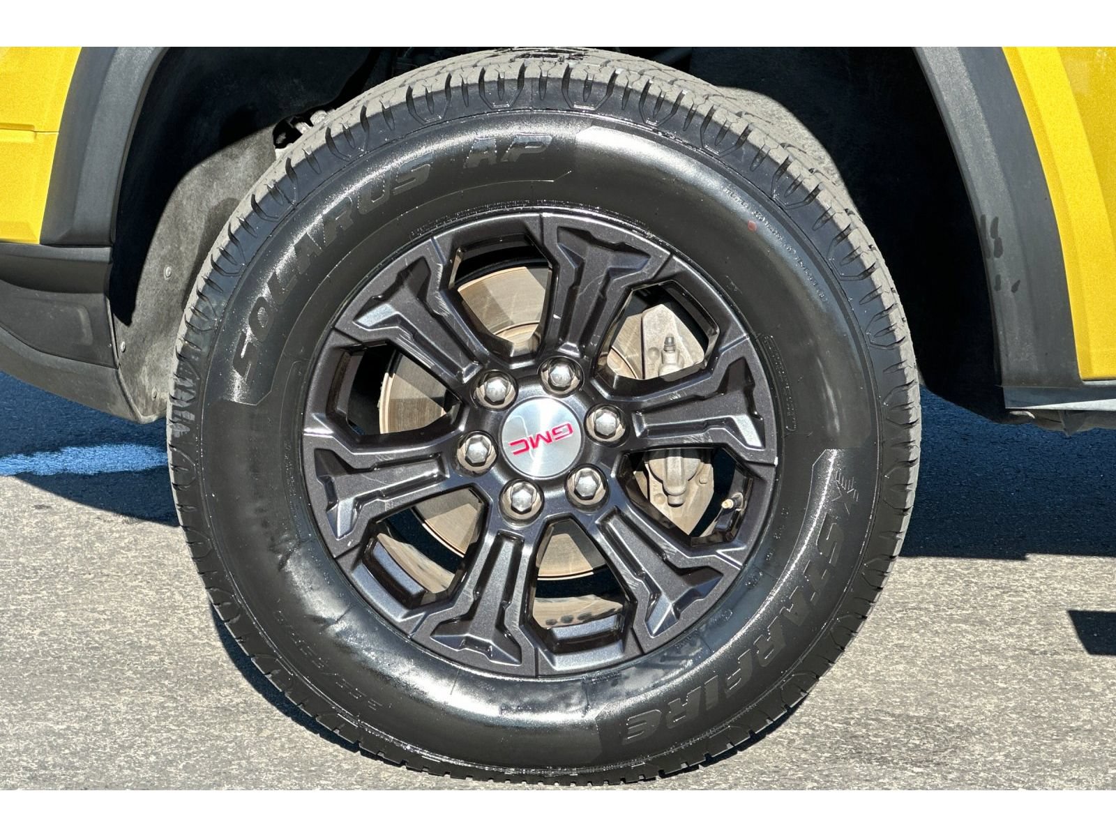 Used 2023 GMC Canyon Elevation w/ Elevation Premium Package RWD image 33