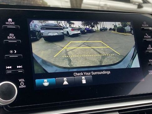 Used 2022 Honda Accord Sport image 10