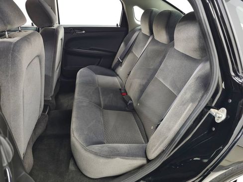Used 2011 Chevrolet Impala LS FWD image 23