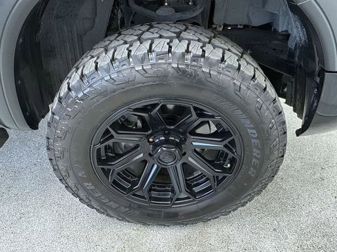 Used 2020 Nissan Titan PRO-4X w/ Pro-4x Convenience Package image 50