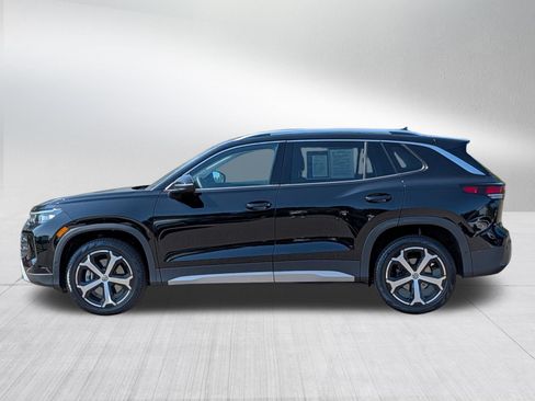 Certified 2025 Volkswagen Tiguan SE w/ Panoramic Sunroof Package AWD/4WD image 4