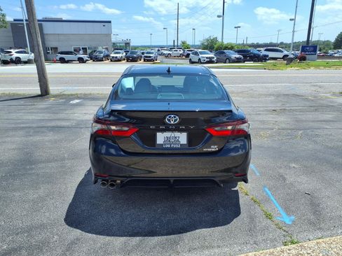 Used 2023 Toyota Camry SE FWD image 23