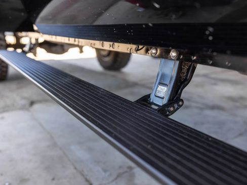 Used 2016 Ford F350 Lariat w/ Lariat Ultimate Package image 37