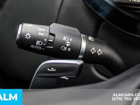 Used 2023 Land Rover Range Rover SE image 30