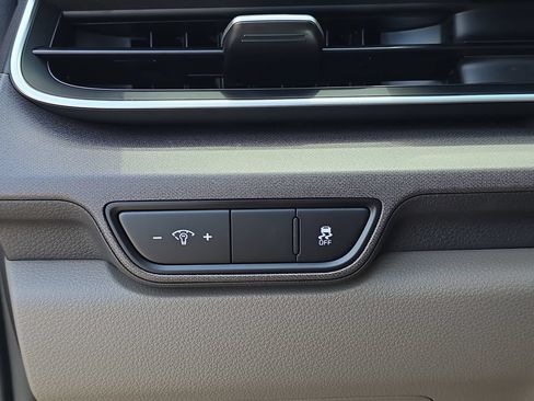 New 2026 Kia Carnival EX FWD image 28