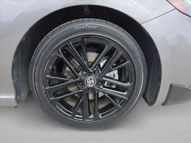 Used 2025 Toyota Camry SE FWD image 21