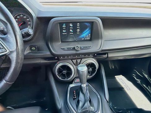 Used 2018 Chevrolet Camaro LT RWD image 26
