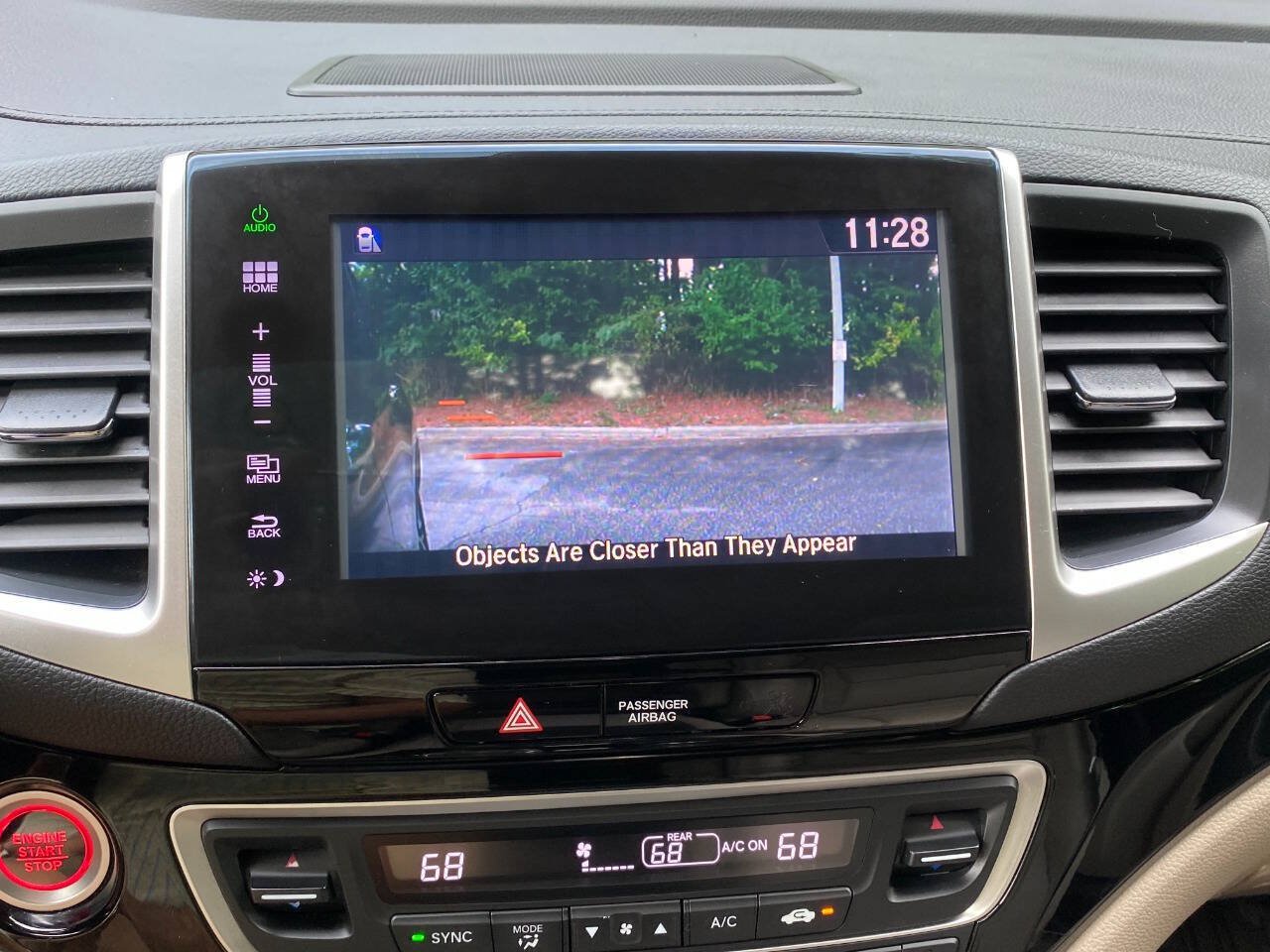 Used 2016 Honda Pilot Touring image 30