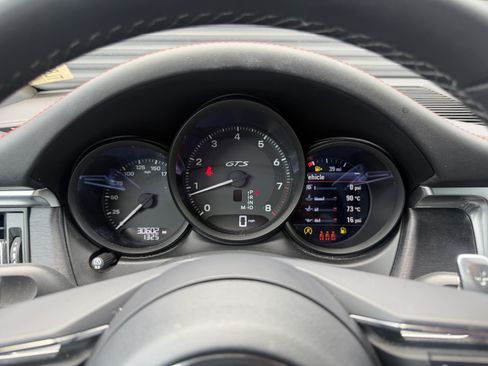 Certified 2023 Porsche Macan GTS AWD/4WD image 28