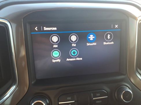 Used 2022 Chevrolet Silverado 1500 High Country image 22