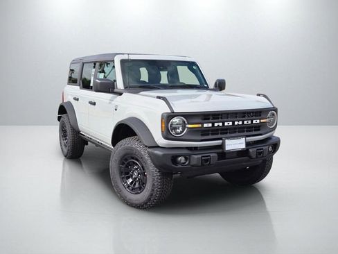 New 2026 Ford Bronco Big Bend w/ Black Diamond Package AWD/4WD image 1