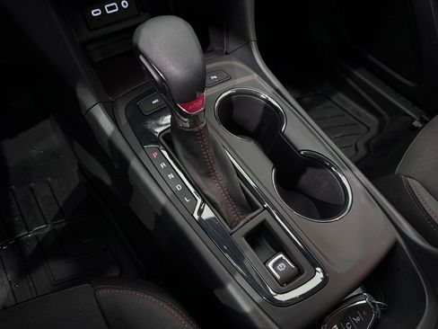 Certified 2024 Chevrolet Equinox RS image 25