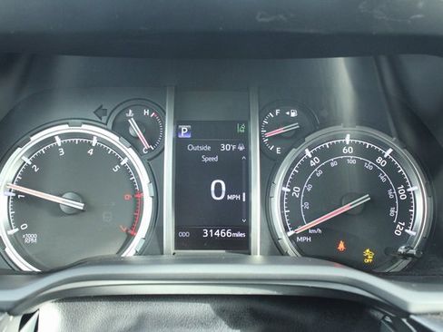 Used 2023 Toyota 4Runner Limited image 28