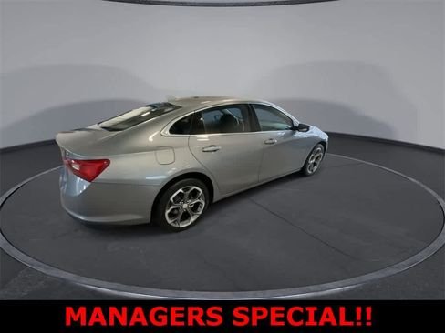 Used 2024 Chevrolet Malibu LT image 8