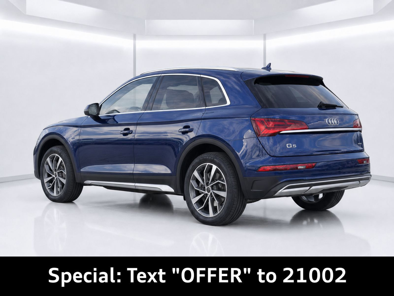 Used 2021 Audi Q5 2.0T Premium Plus w/ Premium Plus Package AWD/4WD image 3