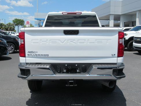 Certified 2025 Chevrolet Silverado 2500 LT w/ Convenience Package AWD/4WD image 6