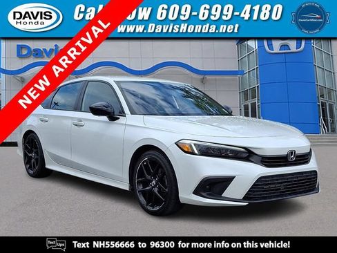 Used 2022 Honda Civic Sport image 1