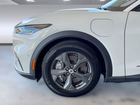 Used 2023 Ford Mustang Mach-E Select image 11