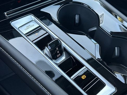 New 2026 Volkswagen Atlas SE image 20