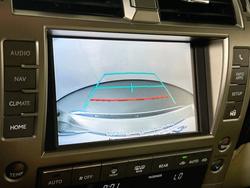 Used 2021 Lexus GX 460 Premium image 14