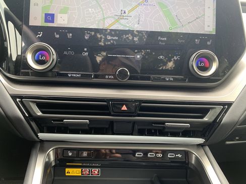 Certified 2025 Lexus TX 350 AWD image 29