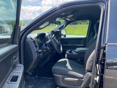 New 2025 RAM 2500 Tradesman image 15