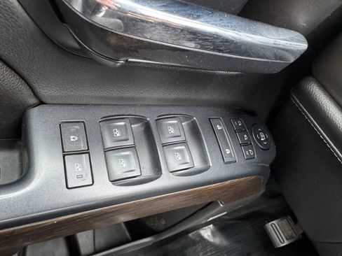 Used 2017 GMC Sierra 1500 Denali image 34