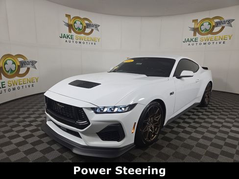 Used 2024 Ford Mustang GT Premium w/ GT Performance Package image 4