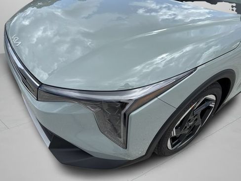 New 2026 Kia K4 EX FWD image 13