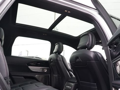 Certified 2025 Lincoln Nautilus Reserve AWD/4WD image 31