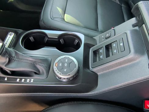 New 2026 Ford Bronco Outer Banks AWD/4WD image 32