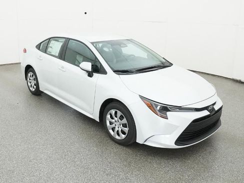 New 2026 Toyota Corolla LE image 13