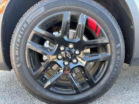 Used 2023 Chevrolet Blazer LT FWD image 11