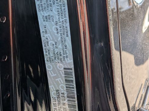 Used 2024 Jeep Wrangler Unlimited Rubicon image 36