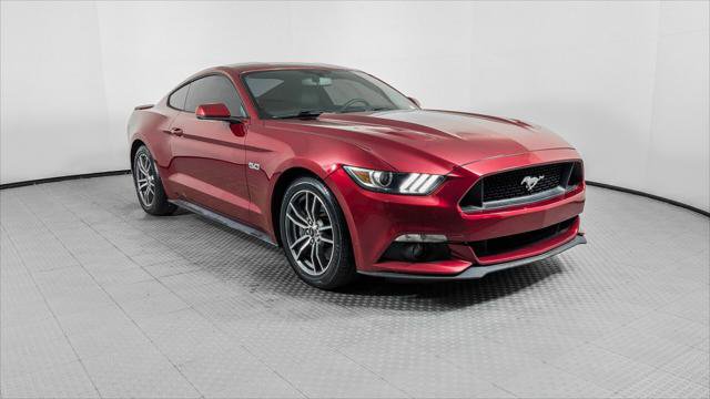 Used 2016 Ford Mustang GT Premium w/ Equipment Group 401A RWD image 11