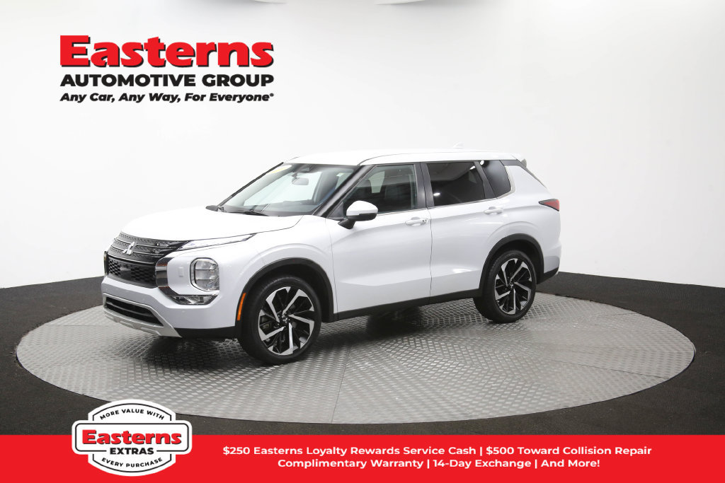 Used 2024 Mitsubishi Outlander SE AWD/4WD image 59