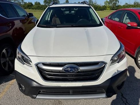 Used 2021 Subaru Outback Touring AWD/4WD image 8