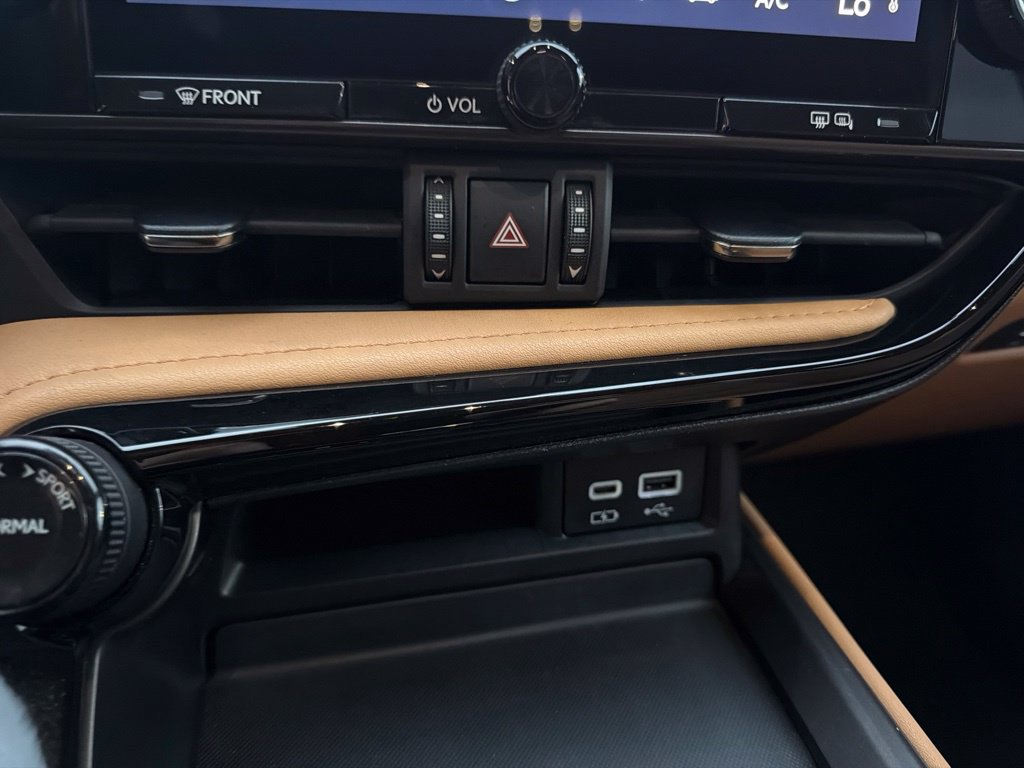 Used 2024 Lexus NX 250 AWD w/ Cold Area Package image 24