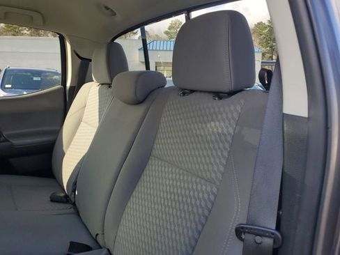 Used 2022 Toyota Tacoma SR5 image 16