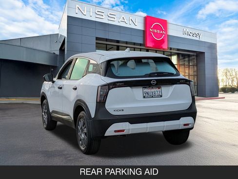 Certified 2025 Nissan Kicks S image 8