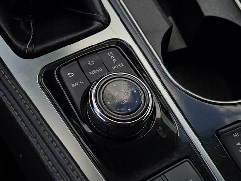 Used 2021 Nissan Maxima 3.5 SV w/ Floor Mat Group FWD image 14