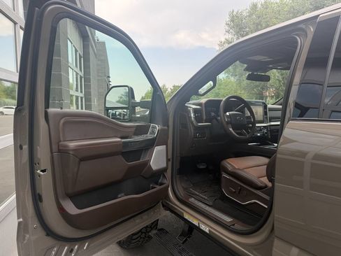 Used 2026 Ford F450 King Ranch w/ Chrome Package AWD/4WD image 15