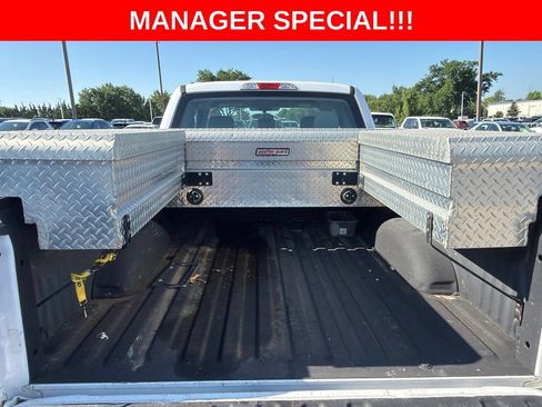 Used 2019 Ford F150 XL w/ Equipment Group 101A Mid AWD/4WD image 4